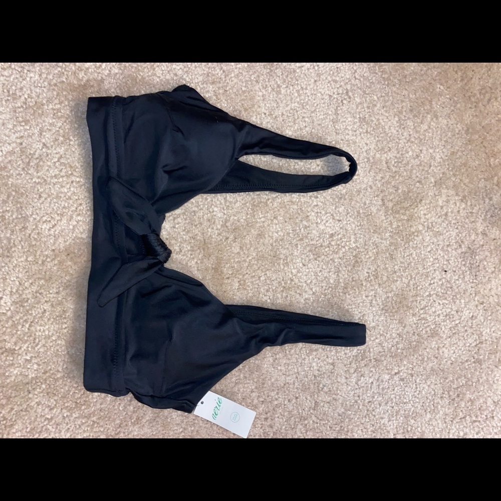 Aerie tie front scoop bikini top NWT